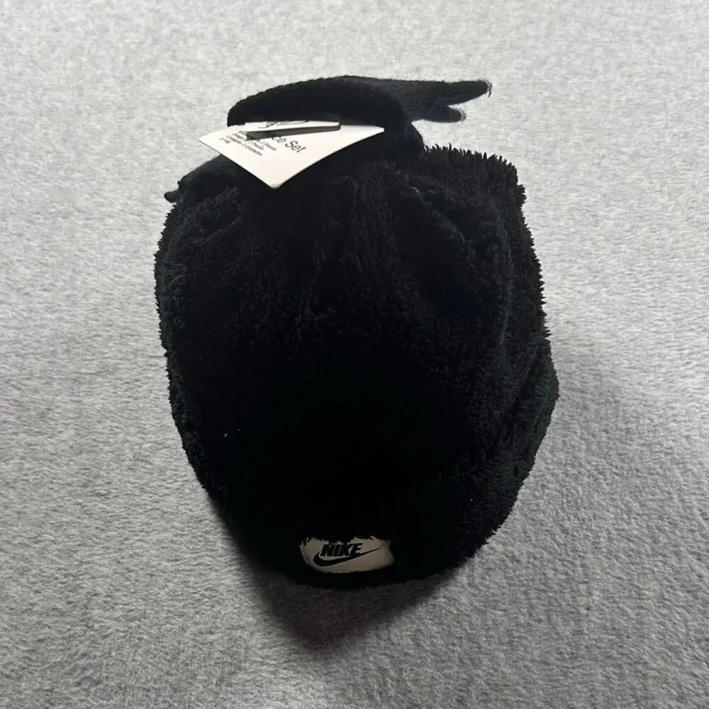 Nike Cozy Peak Beanie & Gloves Set Black NWT Youth